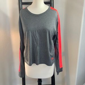 NWT under armour grey long sleeve top LG